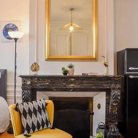 Le Diplomatico Centre By Myfrenchpat Apartment