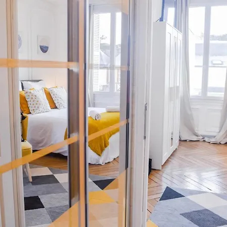 Apartment Le Diplomatico Centre By Myfrenchpat